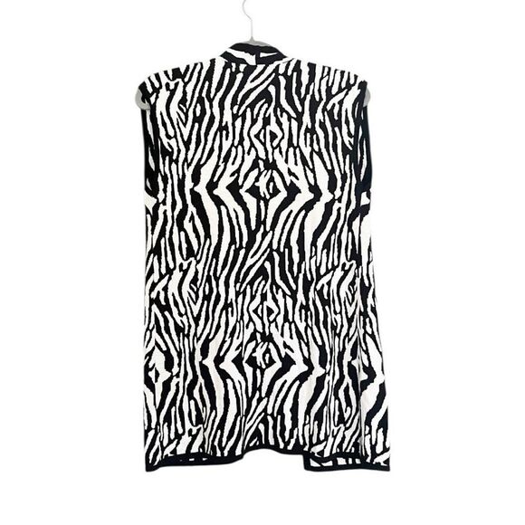 Chicos Zebra Knit Vest Size 0 Black White - Picture 3 of 7